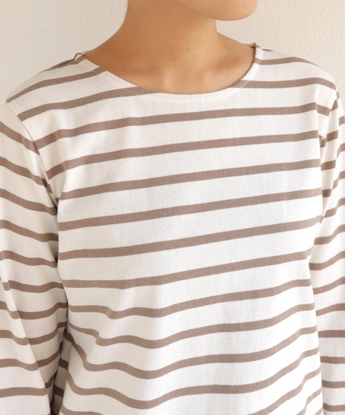 andme(アンドミー)の「コットン長袖クルーネックボーダーTシャツ(Tシャツ/カットソー・レディース・グレイッシュベージュ/ホワイト×パープル/ベージュ系その他/ホワイト×ブラック/ホワイト×ピンク/ホワイト×ブルー・M/L)」の11枚目の写真