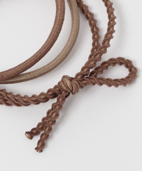 studio CLIP（スタディオクリップ）の「5SETシュシュアソートポニー（ヘアゴム・レディース・カーキ/グレー/ブラウン・FREE）」の5枚目の写真