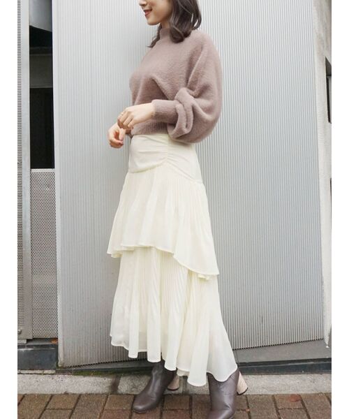 MERCURYDUO（マーキュリーデュオ）の「シアープリーツティアードスカート（スカート・レディース・ベージュ/ブルー/アイボリー・SMALL/MEDIUM）」の5枚目の写真