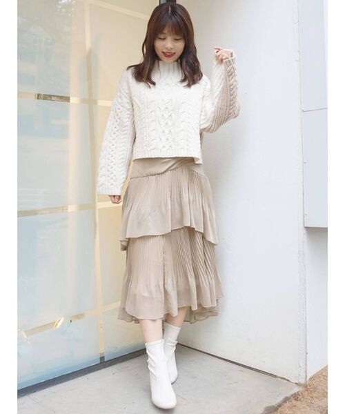 MERCURYDUO（マーキュリーデュオ）の「シアープリーツティアードスカート（スカート・レディース・ベージュ/ブルー/アイボリー・SMALL/MEDIUM）」の6枚目の写真