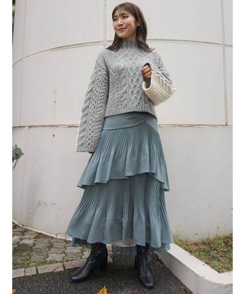 MERCURYDUO（マーキュリーデュオ）の「シアープリーツティアードスカート（スカート・レディース・ベージュ/ブルー/アイボリー・SMALL/MEDIUM）」の7枚目の写真