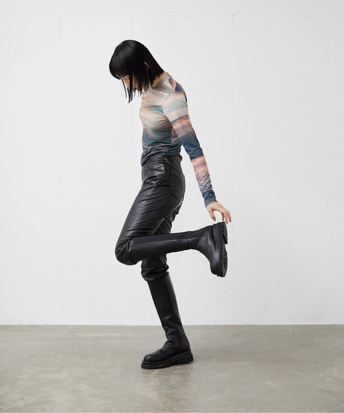 FEKETE（フェケテ）の「FEKETE SIDE GORE LONG BOOTS（ブーツ・レディース・ブラック・23.0cm/24.0cm/25.0cm）」の3枚目の写真