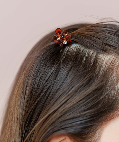 flower(フラワー)の「マリービジュークリップ(バレッタ/ヘアクリップ・レディース・ベージュ/ブラウン・FREE)」の1枚目の写真