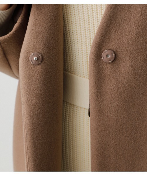 AZUL by moussy（アズールバイマウジー）の「WASHABLE COLLARLESS COAT/ウォッシャブルカラーレスコート（その他アウター・レディース・ブラック/ブラウン・SMALL/MEDIUM）」の6枚目の写真