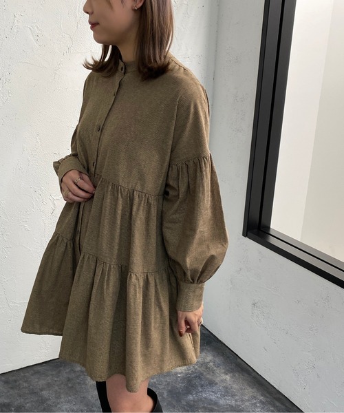apres jour mignon(アプレジュールミニョン)の「アソートティアードブラウス【ZOZOTOWN限定アイテム】(シャツ/ブラウス・レディース・ブラック系その他/ブラック/ブラウン系その他/オフホワイト・X-LARGE/フリー)」の4枚目の写真