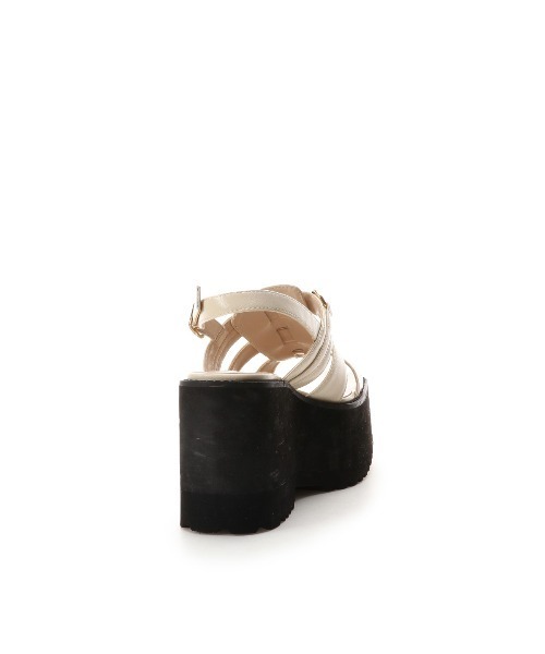 REDYAZEL(レディアゼル)の「グルカ厚底サンダル(サンダル・レディース・ブラック/ブラウン/オフホワイト・SMALL/MEDIUM/LARGE)」の4枚目の写真