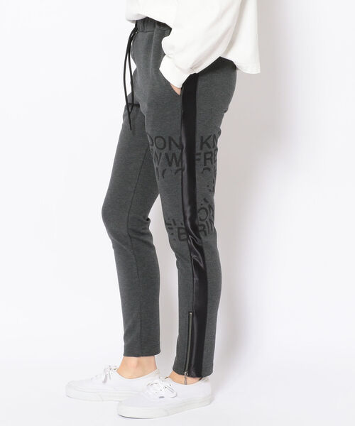 ONE MADE（ワンメイド）の「ONEMADE（ワンメイド）Zipスウェットパンツ（スウェットパンツ・レディース・チャコール・44/42）」の2枚目の写真