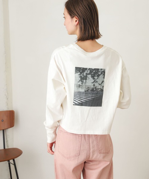 SENSE OF PLACE by URBAN RESEARCH（センスオブプレイスバイアーバンリサーチ）の「ロゴグラフィックロングTシャツ（Tシャツ/カットソー・レディース・その他1/その他2/その他3・ONE）」の6枚目の写真