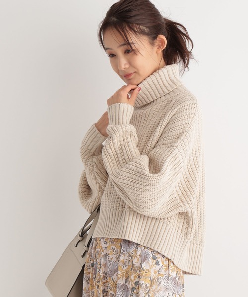 Andemiu(アンデミュウ)の「ショートヘンケイアゼタートル269623(ニット/セーター・レディース・ブラウン/グレー/ピンク/ブルー・FREE)」の5枚目の写真