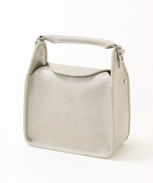 DOUBLE NAME（ダブルネーム）の「持ち手付きスクエア合皮ショルダーBAG（ショルダーバッグ・レディース・ブラック/キナリ・FREE）」の12枚目の写真