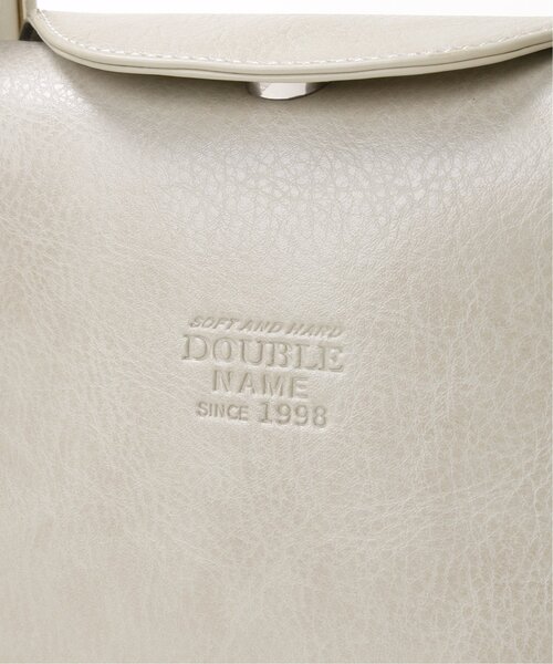 DOUBLE NAME（ダブルネーム）の「持ち手付きスクエア合皮ショルダーBAG（ショルダーバッグ・レディース・ブラック/キナリ・FREE）」の18枚目の写真