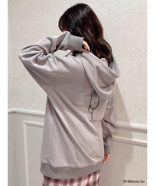 dazzlin（ダズリン）の「dazzlin×miffy かくれんぼフーディー（パーカー・レディース・オフホワイト/グレー/ブラック・FREE）」の3枚目の写真