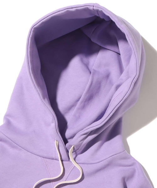 atmos pink（アトモスピンク）の「atmos pink × LYFTショート丈ロゴフーディ 【SP】（パーカー・レディース・パープル/ホワイト/ブラック・M/S）」の10枚目の写真