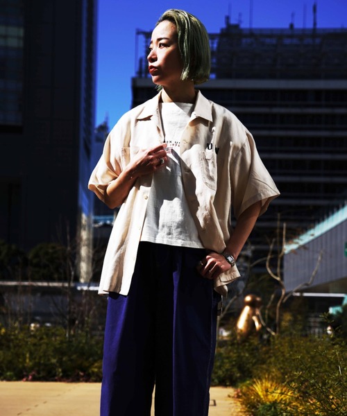 AVIREX(アヴィレックス)の「WEST-PACIFIC SOUVENIR SHIRT/ ウエストパシフィック 刺繍スーベニアシャツ(シャツ/ブラウス・レディース・ミント/サンドベージュ/ブラック・MEDIUM/X-LARGE/LARGE)」の10枚目の写真
