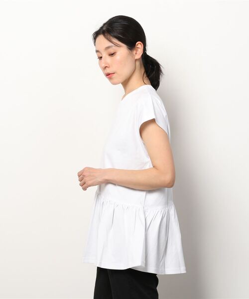TIGORA(ティゴラ)の「ティゴラ TIGORA SMARTシルケットコットンペプラム半袖Tシャツ(Tシャツ/カットソー・レディース・ブラック/ライトベージュ/ホワイト・XL/M/L/S)」の5枚目の写真