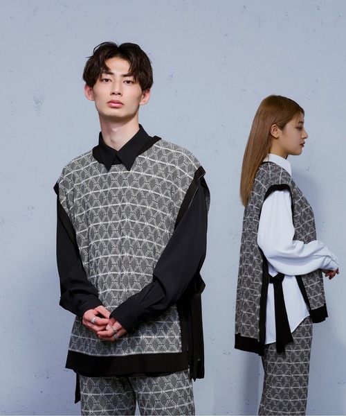 Ellno Loset(エルノロゼット)の「フクレジャガードニットベスト/セットアップ対応(ベスト・メンズ・ブラック・MEDIUM/LARGE)」の17枚目の写真