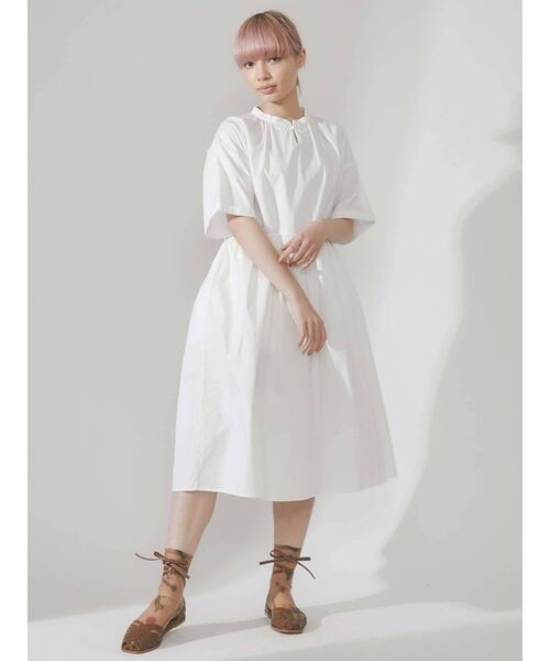 merry jenny(メリージェニー)の「【WEB限定】チャイナミモレワンピース(ワンピース・レディース・オフホワイト/ブラック/グリーン・FREE)」の2枚目の写真