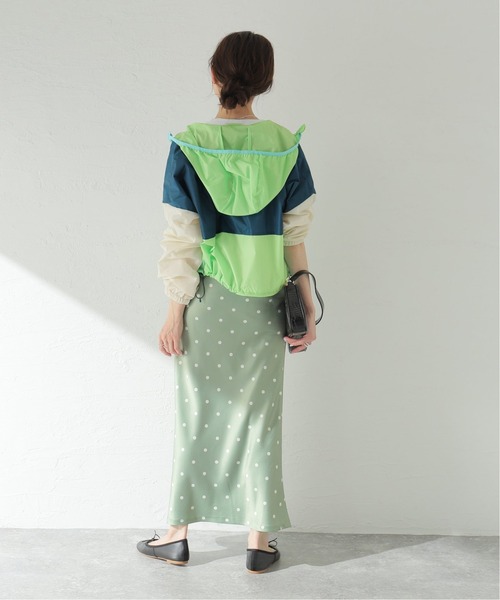 U by SPICK&SPAN（ユーバイスピックアンドスパン）の「【COTOPAXI/コトパクシ】 TECA CROP JACKET（ブルゾン・レディース・パープル/ライトグリーン・FREE）」の22枚目の写真