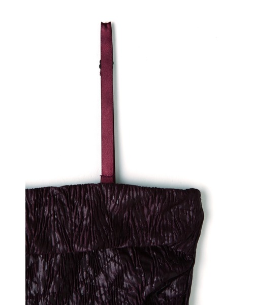 TORNADO MART(トルネードマート)の「【LADIES'】TORNADO MART∴プリーツ幾何エンボスキャミソール(キャミソール・レディース・ホワイト/パープル/ブラック・F)」の5枚目の写真