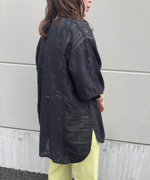 CAPRICIEUX LE'MAGE（カプリシューレマージュ）の「パネルレースシャツ（シャツ/ブラウス・レディース・ブラック/ホワイト・FREE）」の6枚目の写真