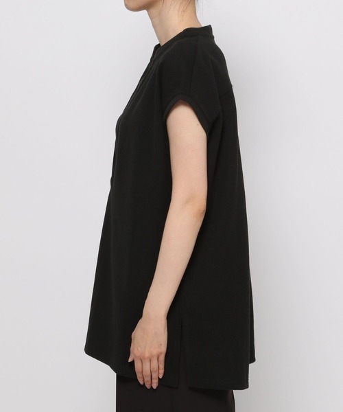 PAGEBOY（ページボーイ）の「ワッフルVネックフレンチスリーブチュニック（Tシャツ/カットソー・レディース・ブラック/オフホワイト/チョコ・FREE）」の17枚目の写真
