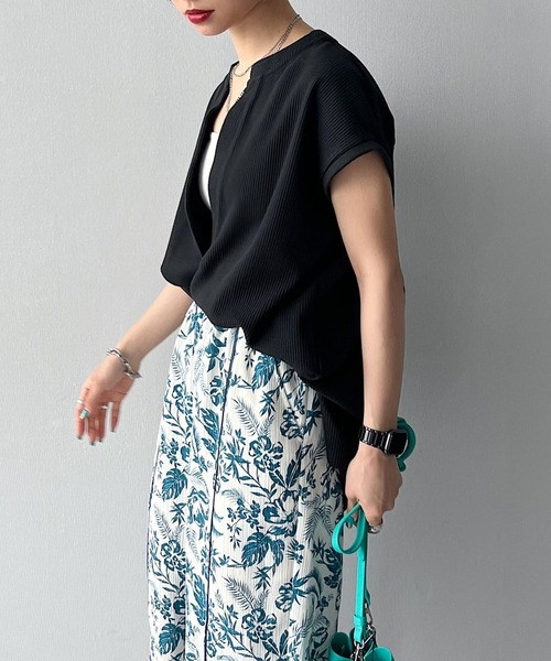 PAGEBOY（ページボーイ）の「ワッフルVネックフレンチスリーブチュニック（Tシャツ/カットソー・レディース・ブラック/オフホワイト/チョコ・FREE）」の19枚目の写真