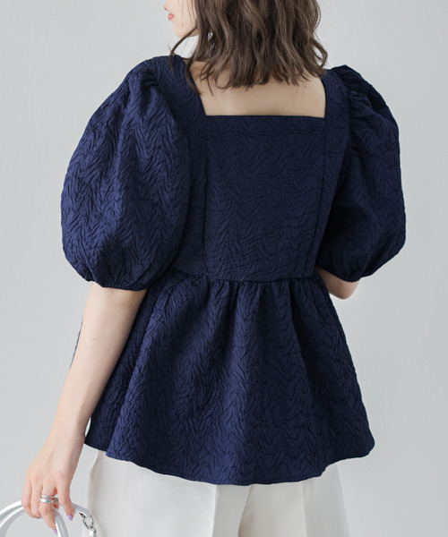 SUGAR BISKET（シュガービスケット）の「パフスリーブペプラムブラウス（シャツ/ブラウス・レディース・ホワイト/ネイビー/イエロー/ミント/グレイッシュベージュ・M/L）」の7枚目の写真