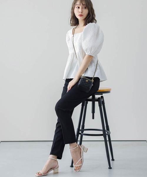 SUGAR BISKET（シュガービスケット）の「パフスリーブペプラムブラウス（シャツ/ブラウス・レディース・ホワイト/ネイビー/イエロー/ミント/グレイッシュベージュ・M/L）」の19枚目の写真