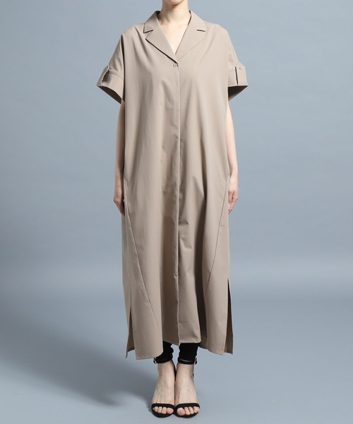 HEREIAM(ヘレイアム)の「【HEREIAM】撥水/ルーズフィットドレス(ワンピース・レディース・ブラック/ベージュ・SMALL/MEDIUM)」の4枚目の写真