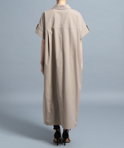 HEREIAM(ヘレイアム)の「【HEREIAM】撥水/ルーズフィットドレス(ワンピース・レディース・ブラック/ベージュ・SMALL/MEDIUM)」の6枚目の写真