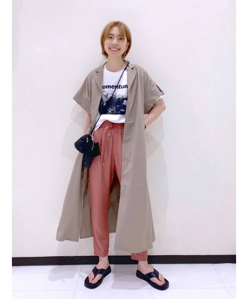 HEREIAM(ヘレイアム)の「【HEREIAM】撥水/ルーズフィットドレス(ワンピース・レディース・ブラック/ベージュ・SMALL/MEDIUM)」の15枚目の写真