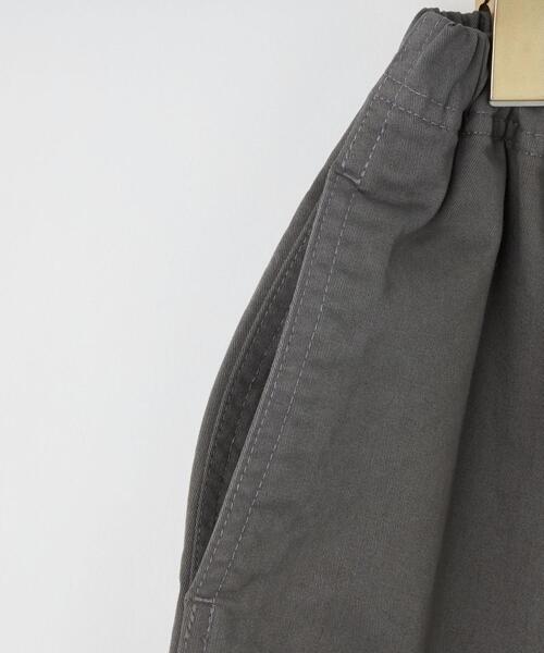 Gramicci（グラミチ）の「【別注】＜GRAMICCI（グラミチ）＞ EX GRAMICCI ツイル バルーンパンツ 140-150cm（チノパンツ・キッズ・ダークグレー/ブラウン・140cm/150cm）」の7枚目の写真