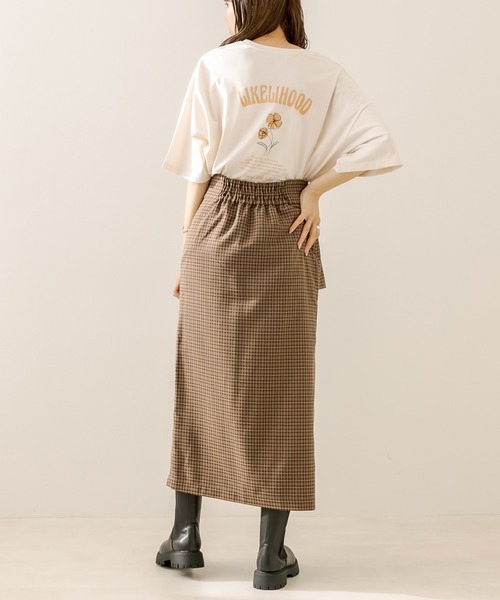 OLIVE des OLIVE(オリーブデオリーブ)の「花アソートビックTシャツ(Tシャツ/カットソー・レディース・ブラック/オフホワイト/ピンク/アイボリー・FREE)」の14枚目の写真