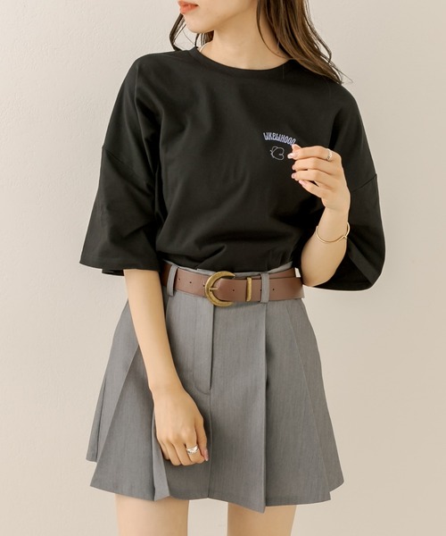 OLIVE des OLIVE（オリーブデオリーブ）の「花アソートビックTシャツ