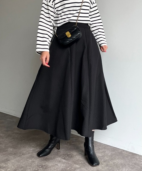 prose verse（プロズヴェール）の「キルティングジャガードフレアスカート（スカート・レディース・ホワイト系その他/ブラック/ホワイト・MEDIUM）」の3枚目の写真