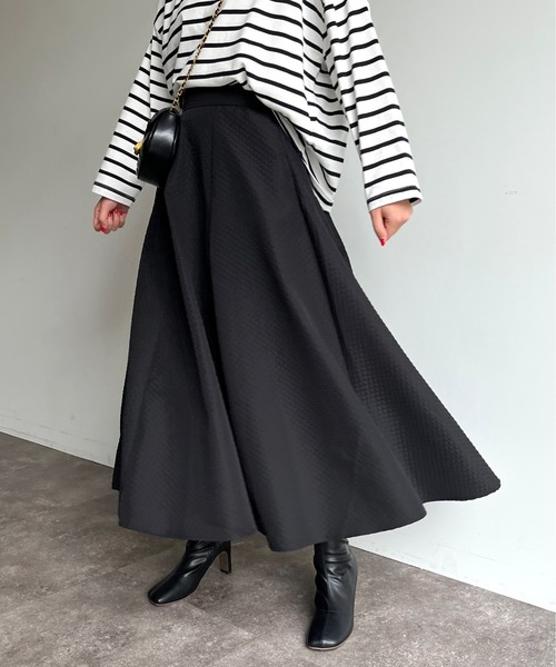 prose verse（プロズヴェール）の「キルティングジャガードフレアスカート（スカート・レディース・ホワイト系その他/ブラック/ホワイト・MEDIUM）」の11枚目の写真