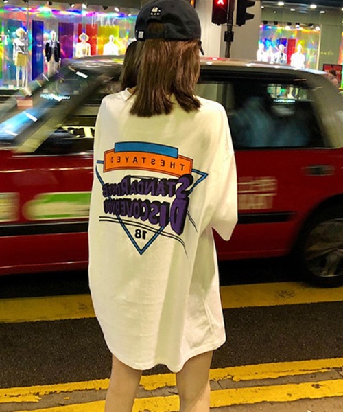 meJane(ミージェーン)の「バックストリートプリントロゴTシャツ【ZOZOTOWN限定】(Tシャツ/カットソー・レディース・ホワイト/ブラック・FREE)」の7枚目の写真