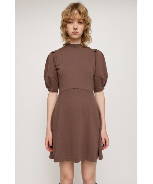 SLY（スライ）の「CURVED WAIST MINI OP カーブドウェスト ミニワンピース（ワンピース・レディース・ブラック/ブラウン/ライトパープル・1/2）」の9枚目の写真