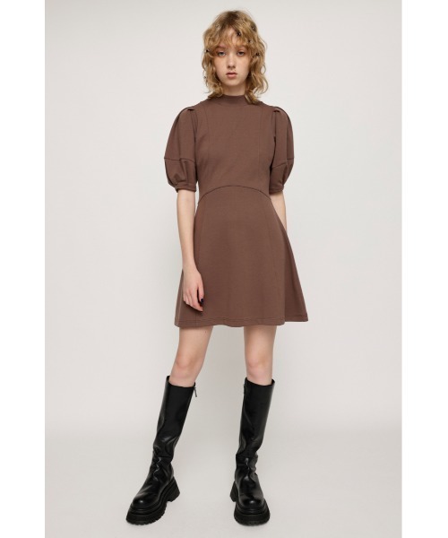 SLY（スライ）の「CURVED WAIST MINI OP カーブドウェスト ミニワンピース（ワンピース・レディース・ブラック/ブラウン/ライトパープル・1/2）」の10枚目の写真