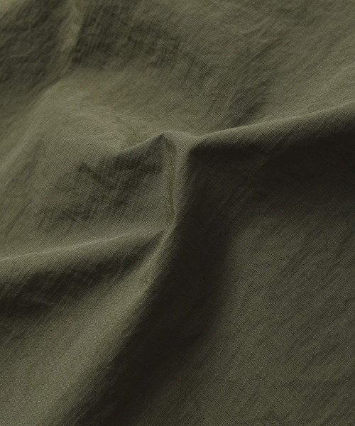 GLAZOS（グラソス）の「リップ・オープンカラー長袖シャツ【セットアップ対応】（シャツ/ブラウス・キッズ・ブラック/グレー/カーキ・140cm/150cm/160cm/170cm）」の6枚目の写真