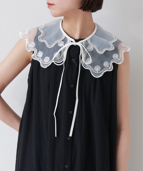 emesuelee（エメスーリー）の「バリエーションレース付け襟 刺しゅう シースルー 春夏（付け襟・レディース・ホワイト系2/ホワイト系1/ブラック系4/ブラック系3/ホワイト系3/ホワイト/ホワイト系4/ブラック/ブラック系1/ホワイト系5/ブラック系2/ホワイト系7/ブラック系5/ブラック系6/ホワイト系6/ホワイト系9/イエロー/ホワイト系8/ブラック系7・フリー）」の9枚目の写真