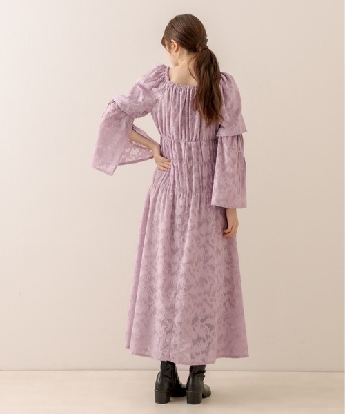 OLIVE des OLIVE（オリーブデオリーブ）の「【スタッフ考案】袖スリットシャーリングワンピース（ワンピース・レディース・アイボリー/ラベンダー・FREE）」の16枚目の写真