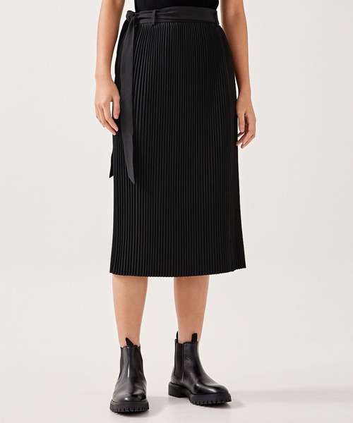 Love,Bonito（ラブボニート）の「ベイリー プリーツ Aラインスカート（スカート・レディース・ブラック/カーキ・SMALL/MEDIUM/X-SMALL/LARGE）」の2枚目の写真