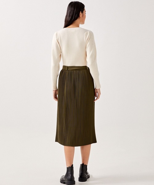 Love,Bonito（ラブボニート）の「ベイリー プリーツ Aラインスカート（スカート・レディース・ブラック/カーキ・SMALL/MEDIUM/X-SMALL/LARGE）」の4枚目の写真