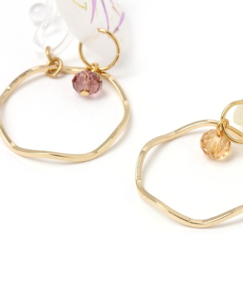 studio CLIP（スタディオクリップ）の「【daily CLIP】封入フープイヤリング（イヤリング・レディース・ピンク/イエロー・FREE）」の4枚目の写真