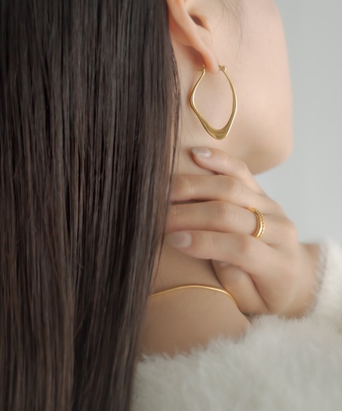 SHYLA(シャイラ)の「【SHYLA(シャイラ)】THE ASTRI RINGS/リング(リング・レディース・ゴールド・FREE)」の8枚目の写真