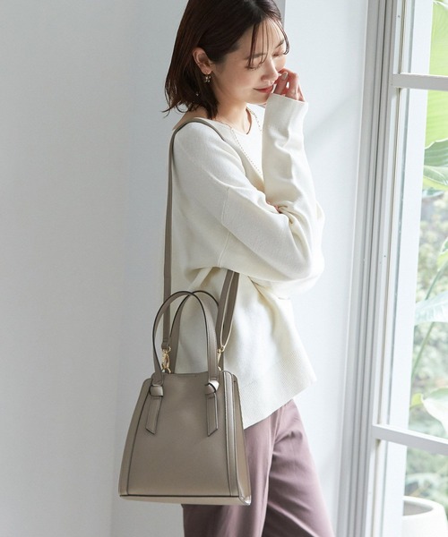 GLOBAL WORK（グローバルワーク）の「スペ軽変形3WAYBAG/172356（ショルダーバッグ・レディース・オフホワイト/イエロー/ブラック/その他/グリーン/ベージュ/ブルー/ブラック×ホワイト/ブラウン/ベージュ系その他/ブラック系その他/レッド/ベージュ系その他3/サックスブルー・FREE）」の17枚目の写真