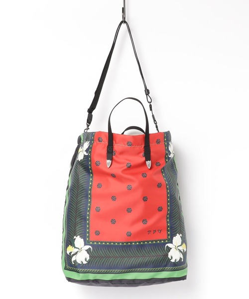 TOGA VIRILIS(トーガ ビリリース)の「TOGA Print tote bag トーガ トートバッグ(トートバッグ・メンズ・ネイビー/レッド・FREE)」の5枚目の写真