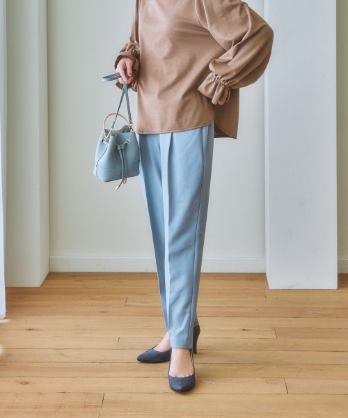 nissen（ニッセン）の「【とろみ素材】すっきりタックテーパードパンツ（スラックス・レディース・マスタード/ブラック/モカ/アイボリー/サックスブルー/ライトグリーン系/アッシュブラウン・M/LL/L/S）」の20枚目の写真