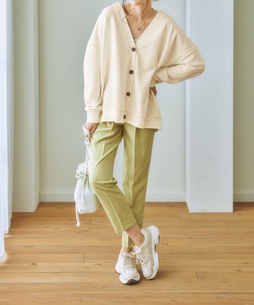 nissen（ニッセン）の「【とろみ素材】すっきりタックテーパードパンツ（スラックス・レディース・マスタード/ブラック/モカ/アイボリー/サックスブルー/ライトグリーン系/アッシュブラウン・M/LL/L/S）」の9枚目の写真